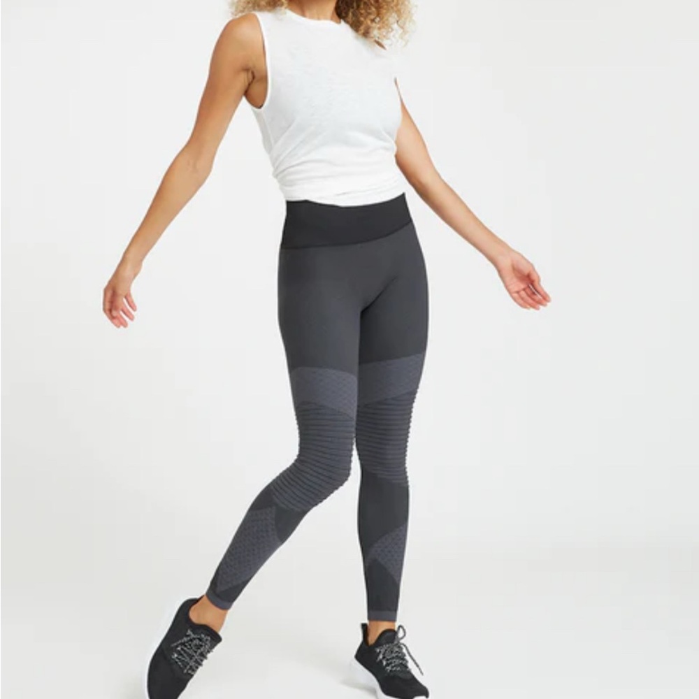 Spanx Athletic Leggings